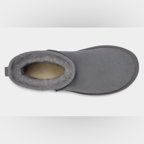 *Last Chance* UGG Classic Mini Side Logo II Suede Lighthouse Gray 🤍 - Picture 4 of 6